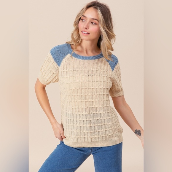 BiBi Textured Contrast Short Sleeve Sweater - Picture 3 of 4